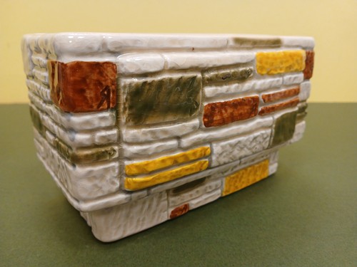 Sylvac green brickwork pattern - brickwork,