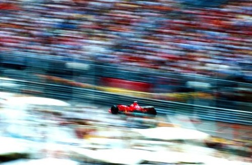 Eddie irvine ferrari f300 - irvine, f1