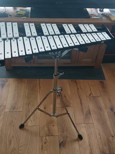 Glockenspiel and practice - practice, pad