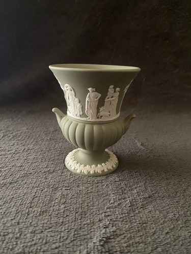 Wedgwood green jasperware - wedgwood,