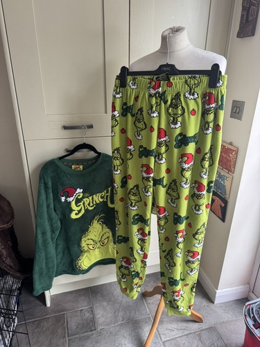 Ladies green grinch pjs - green,