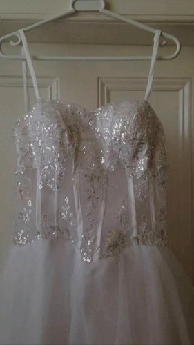 Beautiful wedding dress see