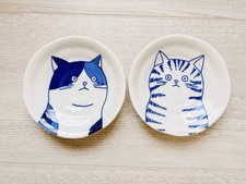 Set of Two Cat Japanese
