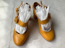 Top shop mustard sling back court shoes/size 5