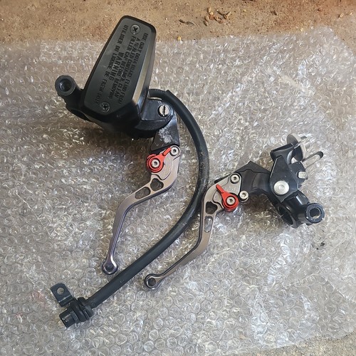 Suzuki gsxs 1000 front brake - front,