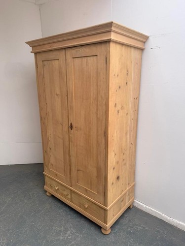 Great narrow antique old - great,