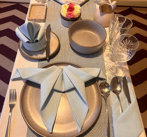 Spackle tableware set - spackle, of