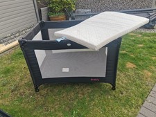 Red Kite Travel Cot 100x70cm with Superior Mattress (Worth £17) and Carry Bag