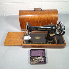 SINGER 66K 1939 EC340474 Sewing Machine With Case & Attachments