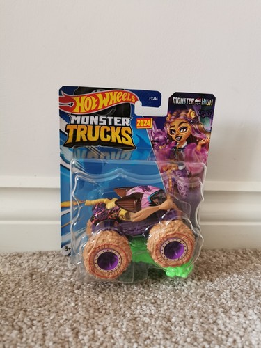 Hotwheels chase monster - monster, truck