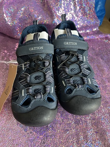 Grition men walking - grition, men’s