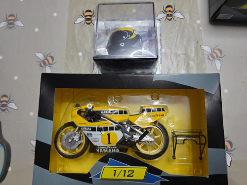 Altaya kenny roberts 1979 - kenny,