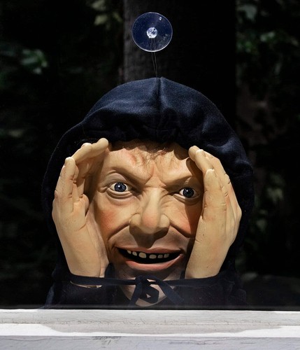 Scary peeper - scary,