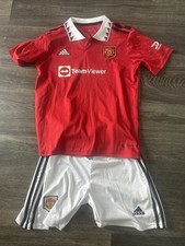 Boys Man Utd Kit Size 28
