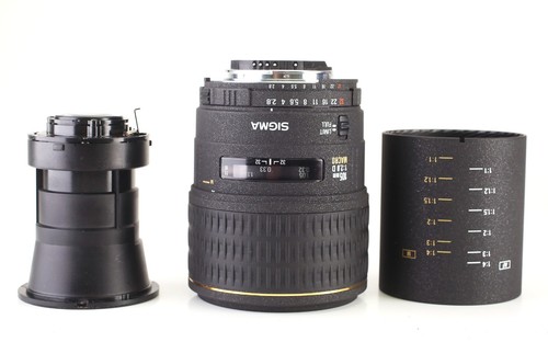 Sigma 105mm 8 - f2.8, macro