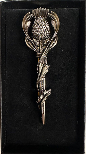 Beautiful antique finish - beautiful,