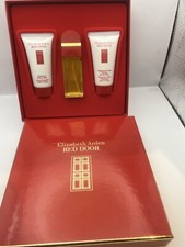 Vintage Elizabeth Arden Red Door Perfume Original Formula 25ml Gift Set