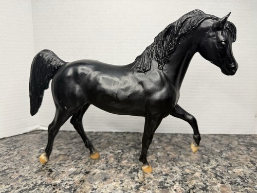 Breyer horse 401 walter - horse,