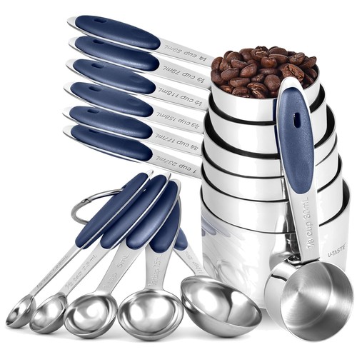 Midnight blue metal kitchen - blue,