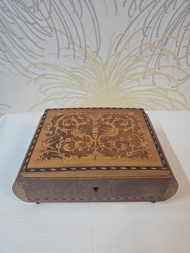 Vintage wooden musical - vintage,