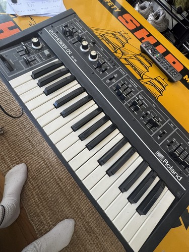 Roland 09 - sh,