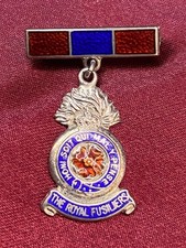 Lovely Bright WW1/2 Royal Fusiliers Silver Enamel Sweetheart Brooch with Bar fix