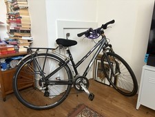 Ladies Raleigh Pioneer Metro Airlite Bike