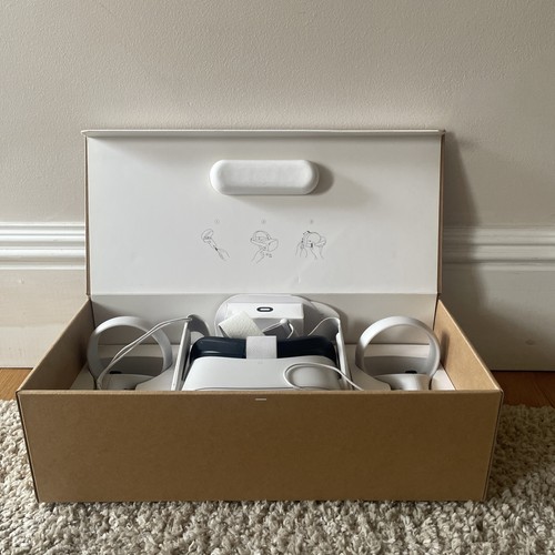 Oculus quest headset - oculus, vr