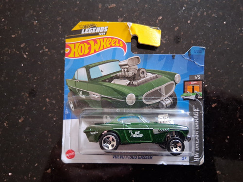 Hot wheels legends tour - hot,
