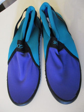 SPEEDO, Surf Walker, Water Shoes. Size 6. Excellent Condition.