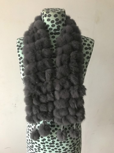 100 real rabbit - 100%, poms