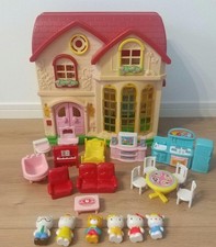 Sanrio Hello Kitty Doll House