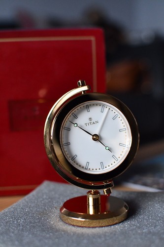 Titan retro desk alarm clock - titan,