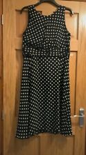 New Wallis Black spot fit & Flare dress. Size uk16