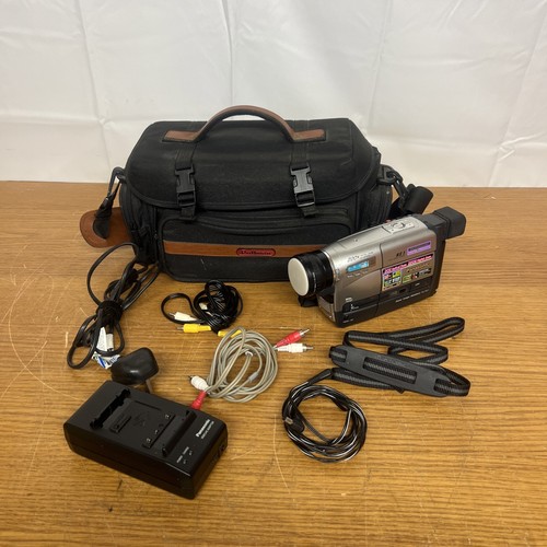 Panasonic rz1b camcorder - panasonic,