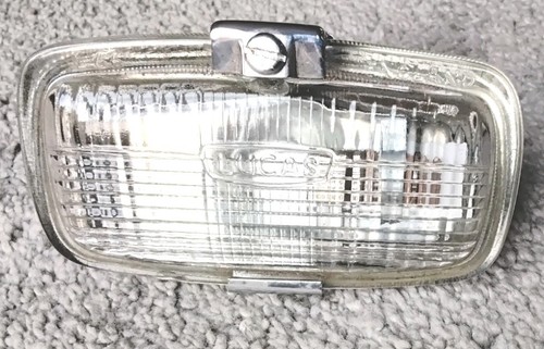 Aston martin triumph tr4 tr4a - aston,