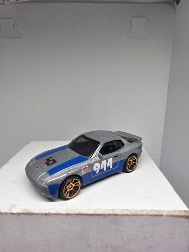 Hot wheels porsche 944 - wheels,