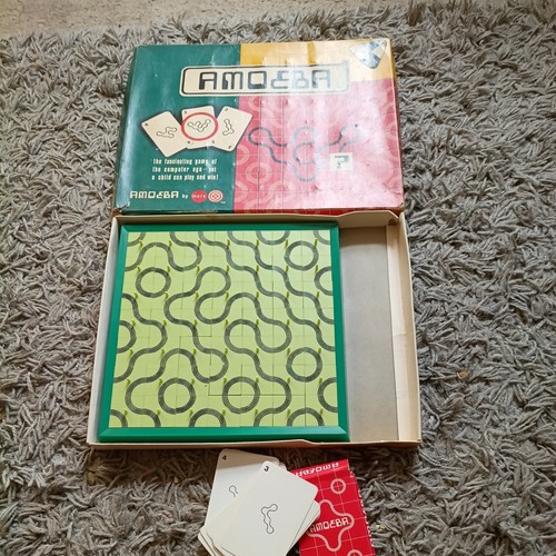 Vintage amoeba board game - amoeba,