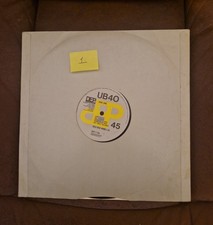 Vinyl Record Bundle UB40 –