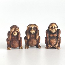 3 Wise Monkeys See Speak No