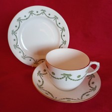 STUNNING ANTIQUE AYNSLEY/GOODE 'GREEN SWAGS DESIGN' BREAKFAST TEA CUP TRIO