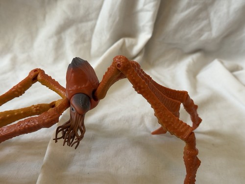 Titanus scylla action figure - titanus,