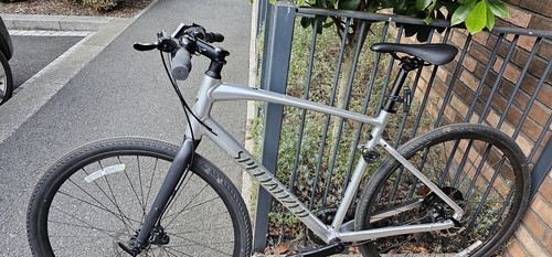 Specialized sirrus 0 - specialized, x