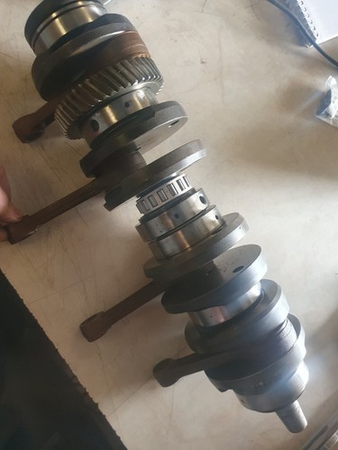 Suzuki gs550 crankshaft - suzuki,