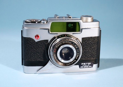 Petri half 35mm film camera - petri,