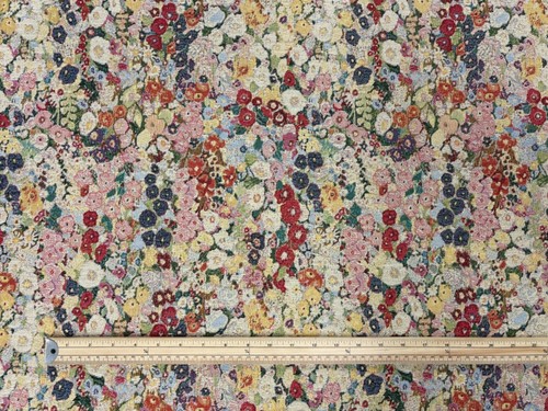 Floral heavy tapestry fabric - floral,