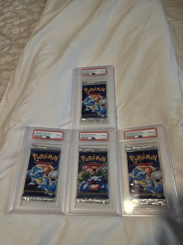 Base set 1st edition - 1st, booster