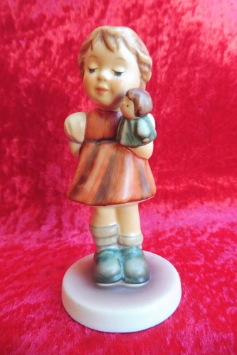 Beautiful hummel figurine no - beautiful, figurine,