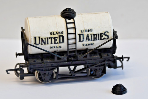Hornby r007 united dairies - united, oo