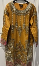 Women’s Size Large Fancy